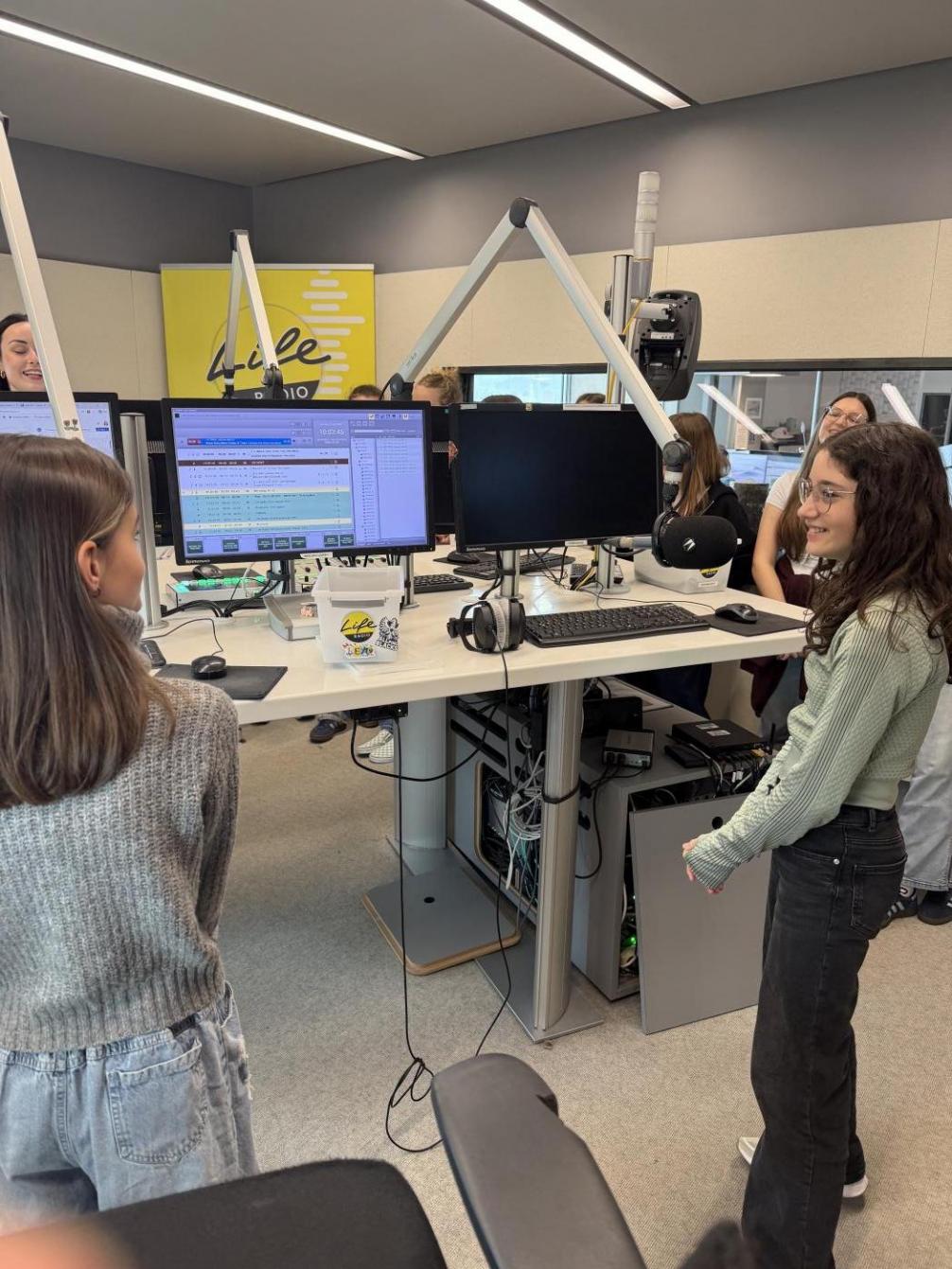 Life Radio